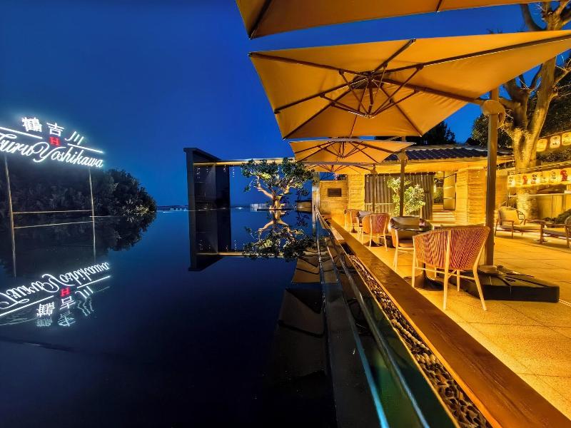Tsuruyoshikawa Onsen Hotel