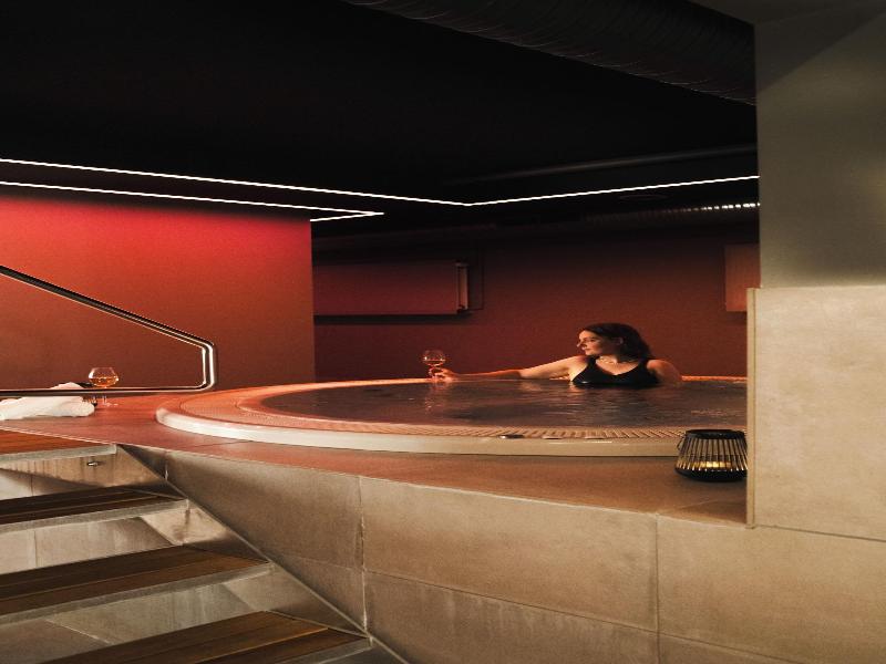 Hotel Vesturland image