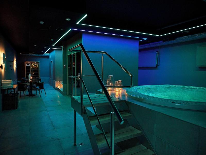 Hotel Vesturland image