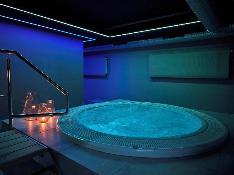 Hotel Vesturland image