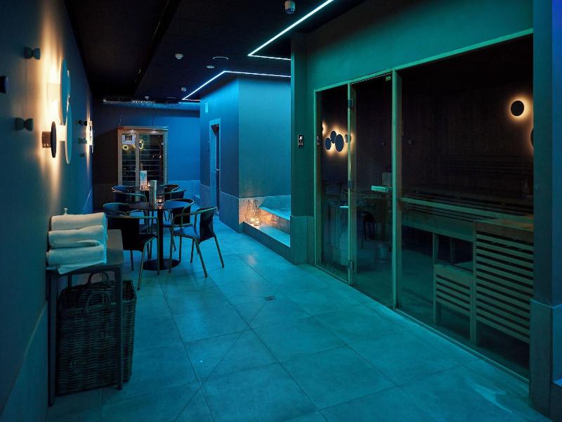 Hotel Vesturland image