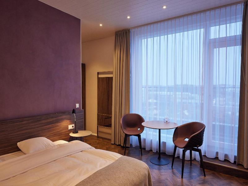 Hotel Vesturland image