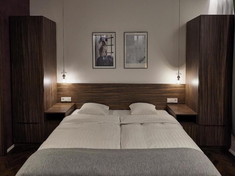 Hotel Vesturland image
