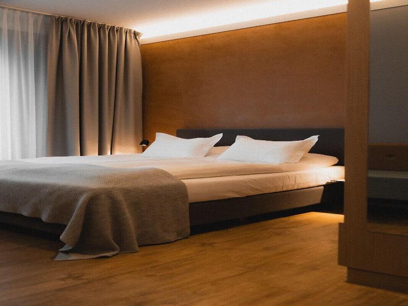 Hotel Vesturland image