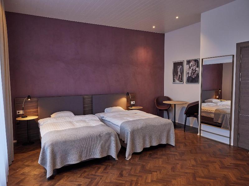 Hotel Vesturland image