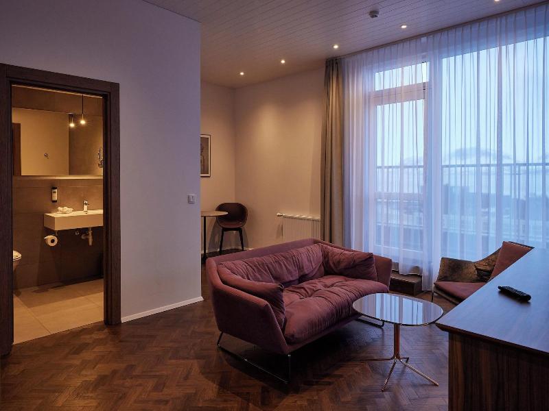 Hotel Vesturland image
