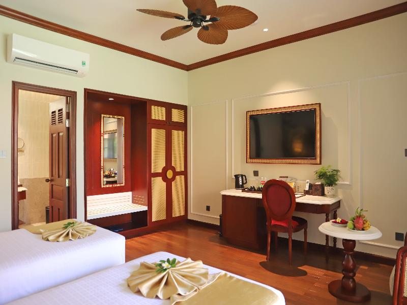 Sunny Beach Resort & Spa image