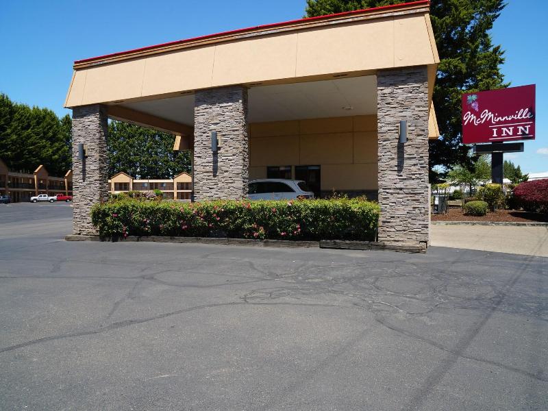 Mcminnville Inn image