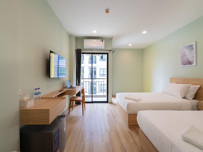 Snooze Hotel Amata image