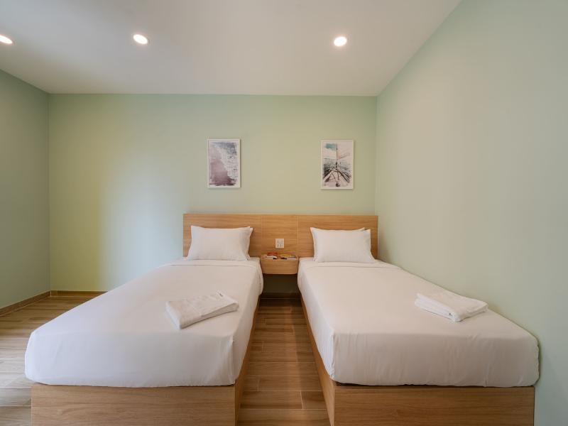 Snooze Hotel Amata image