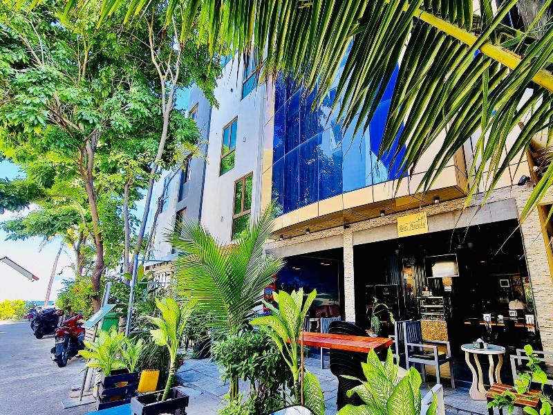 Turquoise Residence By Ui image