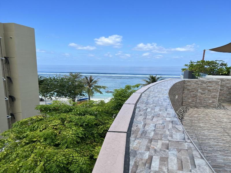 Turquoise Residence By Ui image