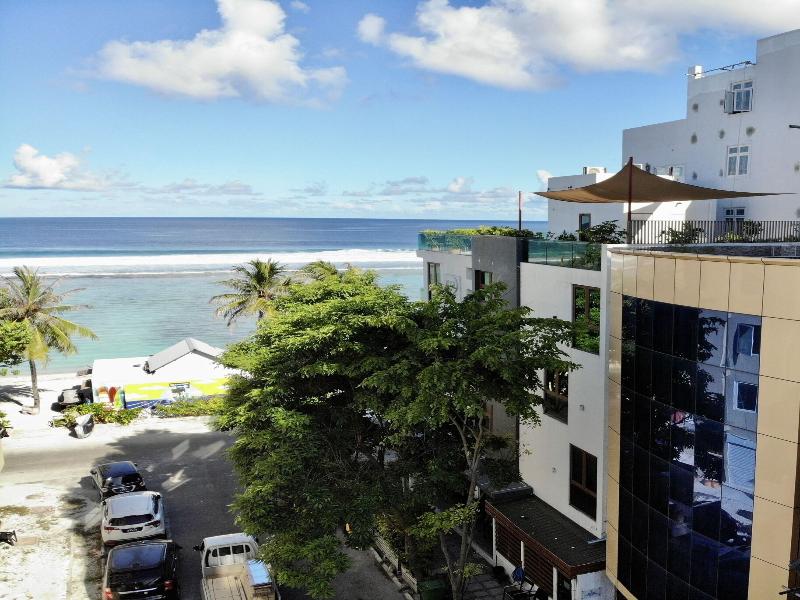 Turquoise Residence By Ui image