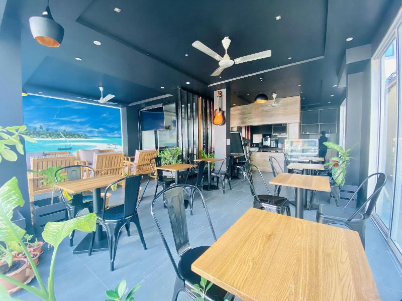 Turquoise Residence By Ui image
