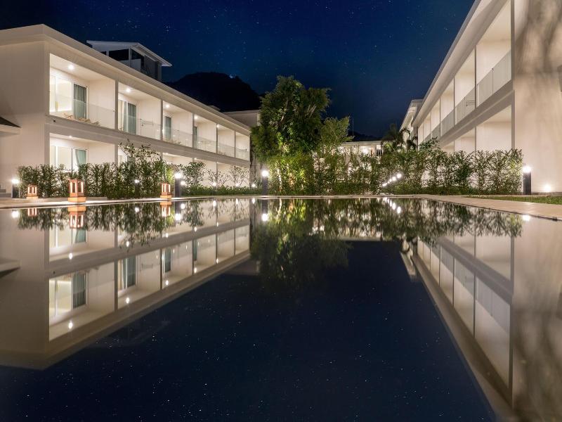 Niranapa Boutique Resort image