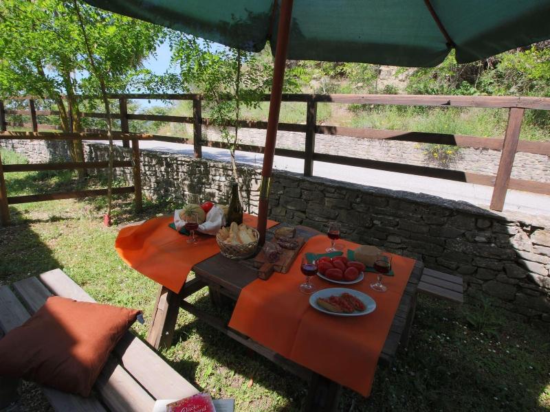 Belvilla By Oyo Farmhouse With Swimming Pool image