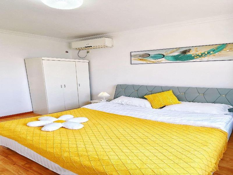 Blessed Family Seaview Apartment 2 903 image