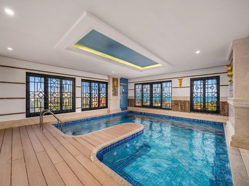 Rung Huong Apartment image