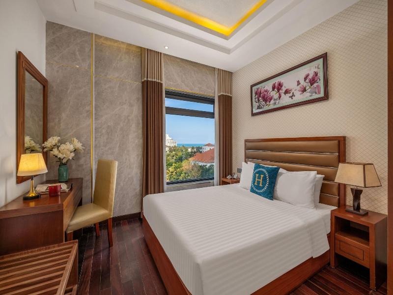 Rung Huong Apartment image