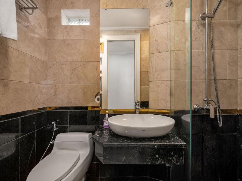 Rung Huong Apartment image