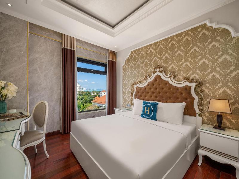 Rung Huong Apartment image