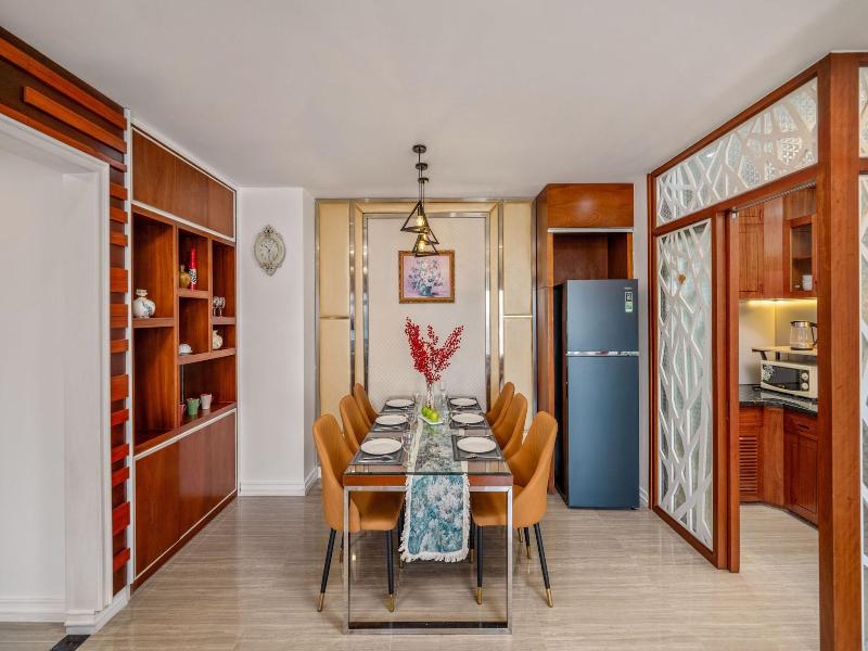 Rung Huong Apartment image