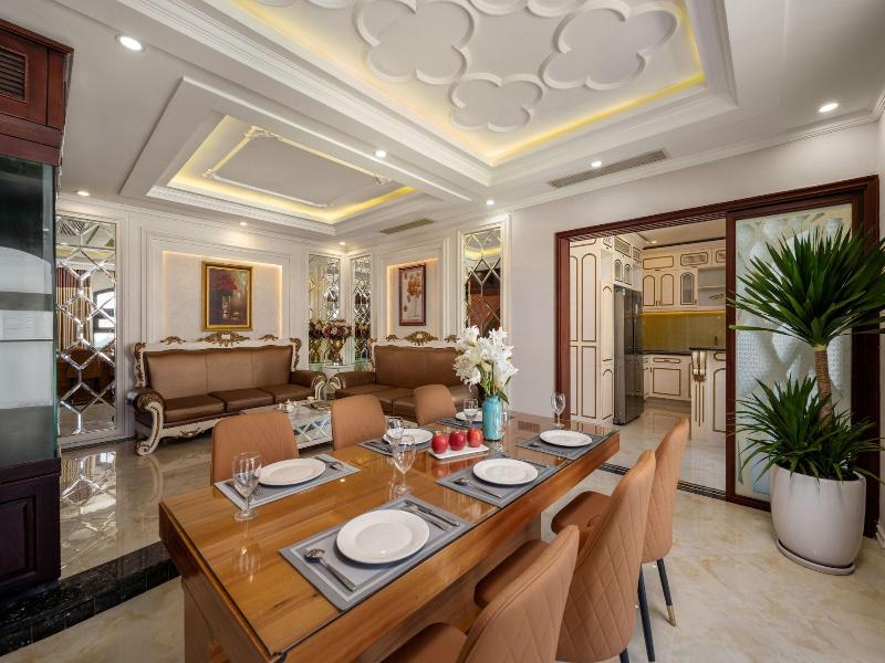Rung Huong Apartment image