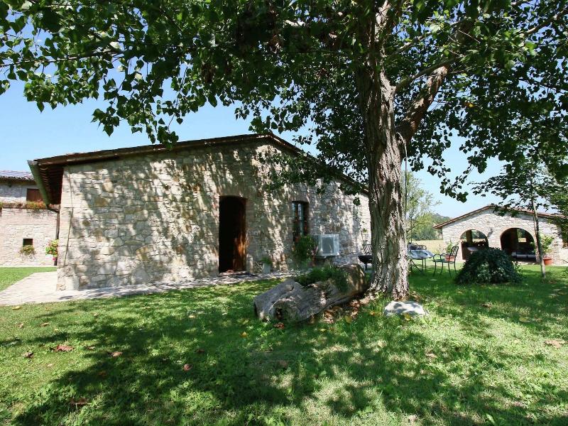 Cottage In Todi With Pool And Sauna image