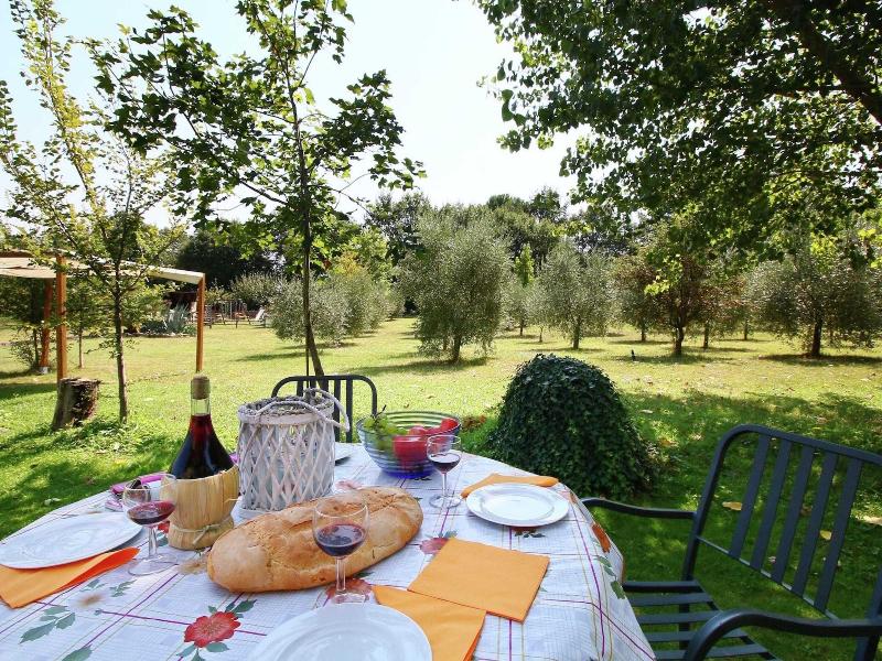 Cottage In Todi With Pool And Sauna image