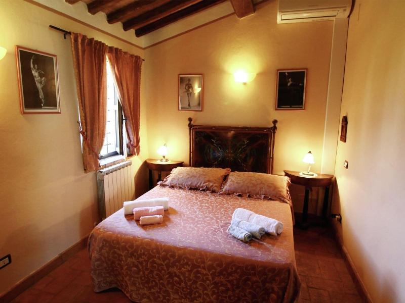 Cottage In Todi With Pool And Sauna image