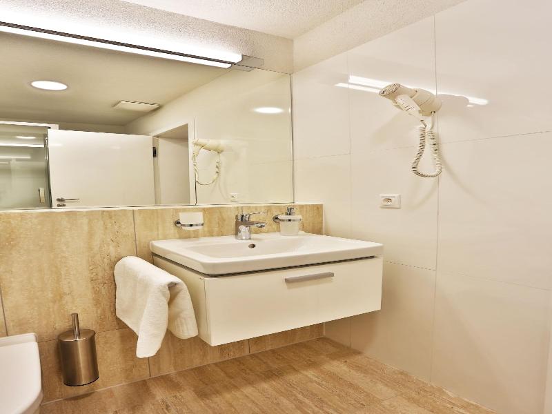 Vip Apartments image