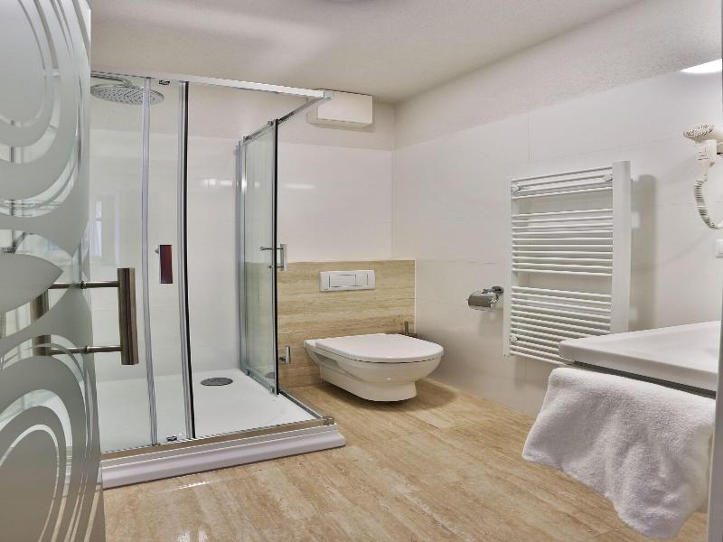 Vip Apartments image