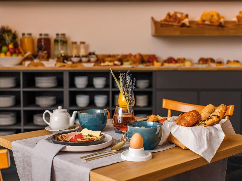 Florum Hotel image