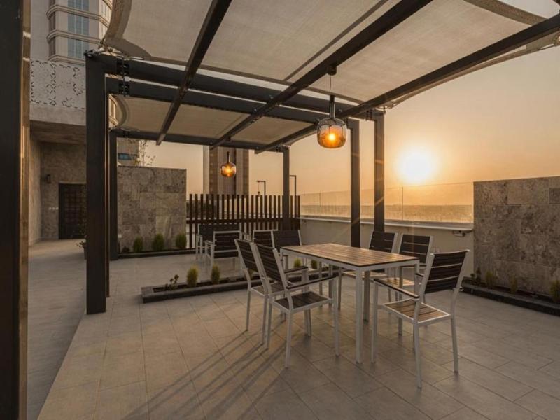 Stella Stays Olaya Tower1 — view