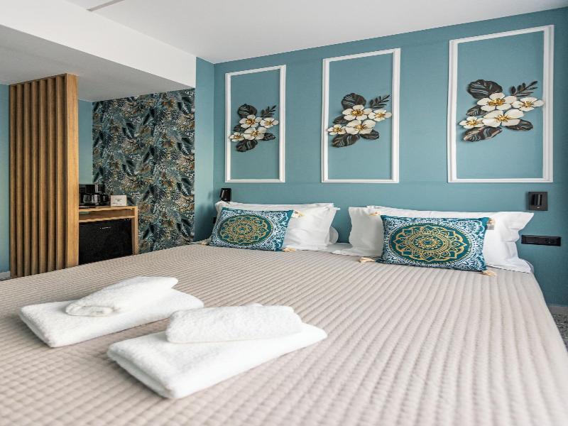 Ernest Suites Psiri image