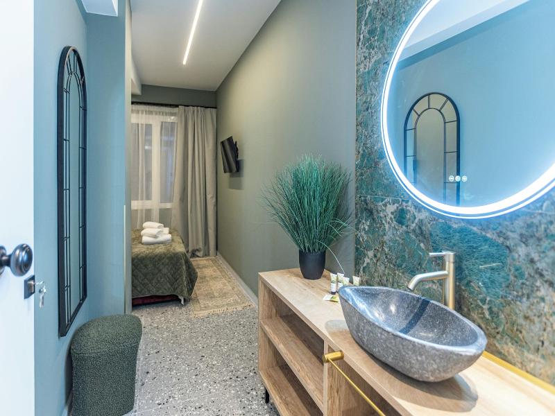 Ernest Suites Psiri image