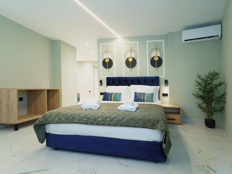 Ernest Suites Psiri image
