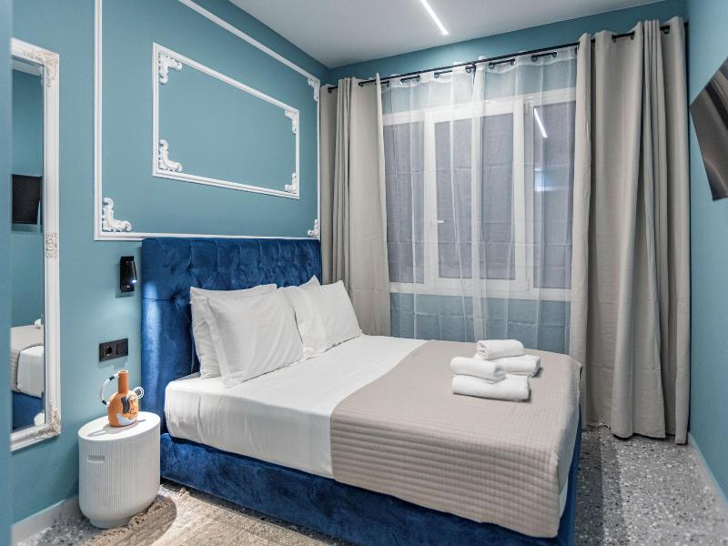 Ernest Suites Psiri image