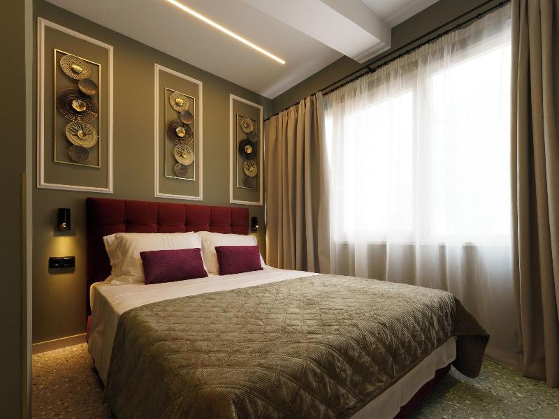 Ernest Suites Psiri image