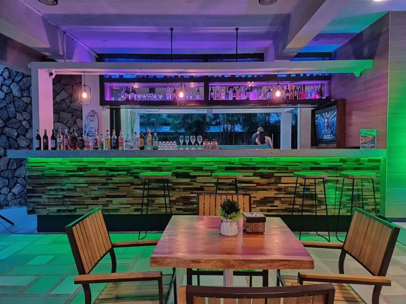 Solina Beach & Nature Resort — bar