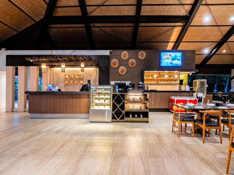 Solina Beach & Nature Resort — restaurant