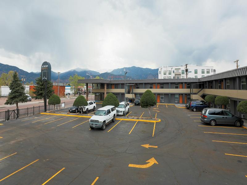 Modern Motel