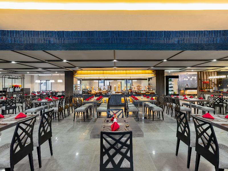 Fox Hotel Nagoya Batam image