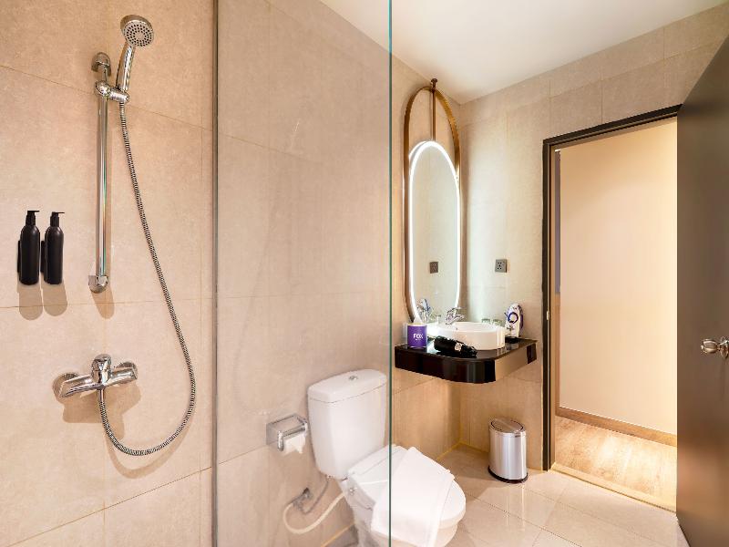 Fox Hotel Nagoya Batam image