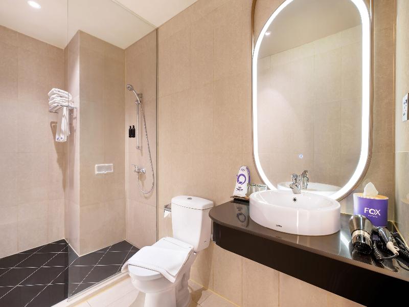 Fox Hotel Nagoya Batam image