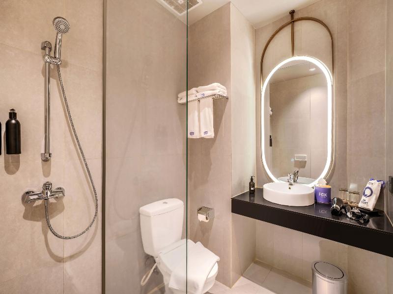 Fox Hotel Nagoya Batam image