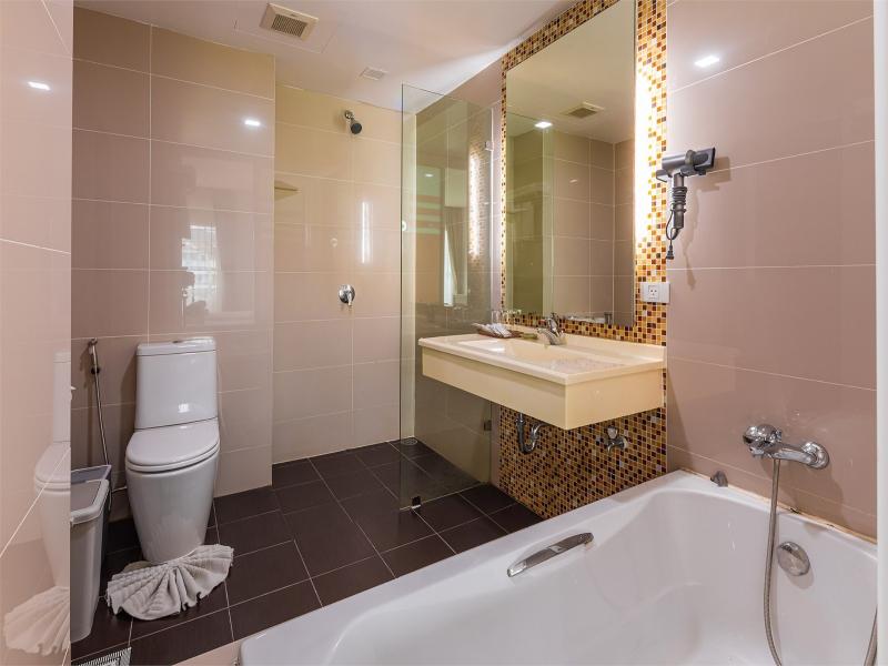 The Kris Resort Hotel image
