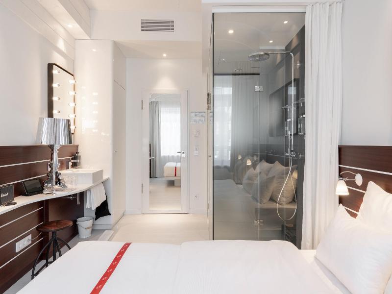 Ruby Frida Hotel Stockholm by IHG image