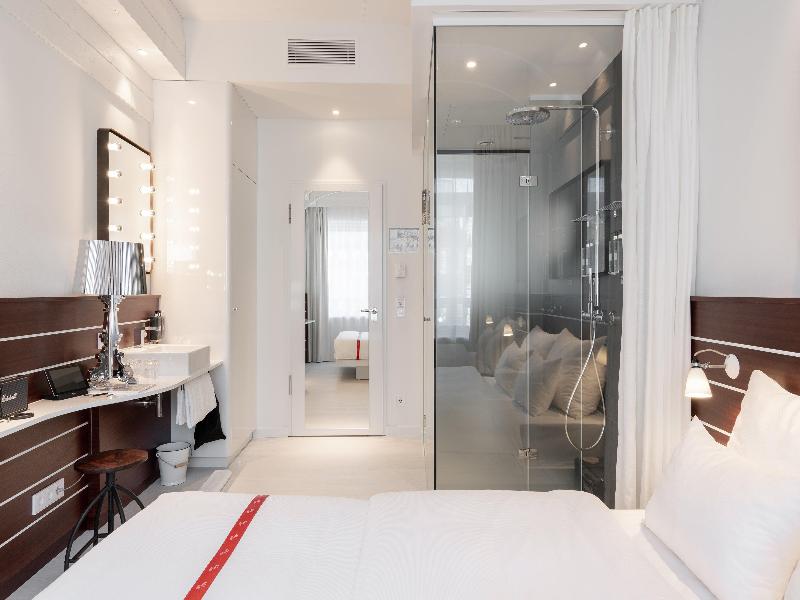 Ruby Frida Hotel Stockholm by IHG image