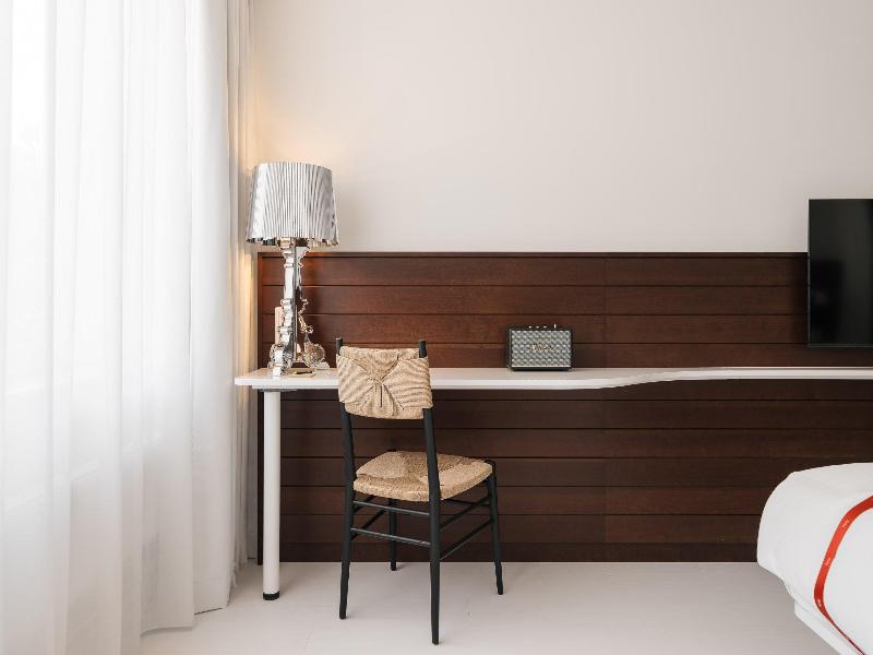 Ruby Frida Hotel Stockholm by IHG image